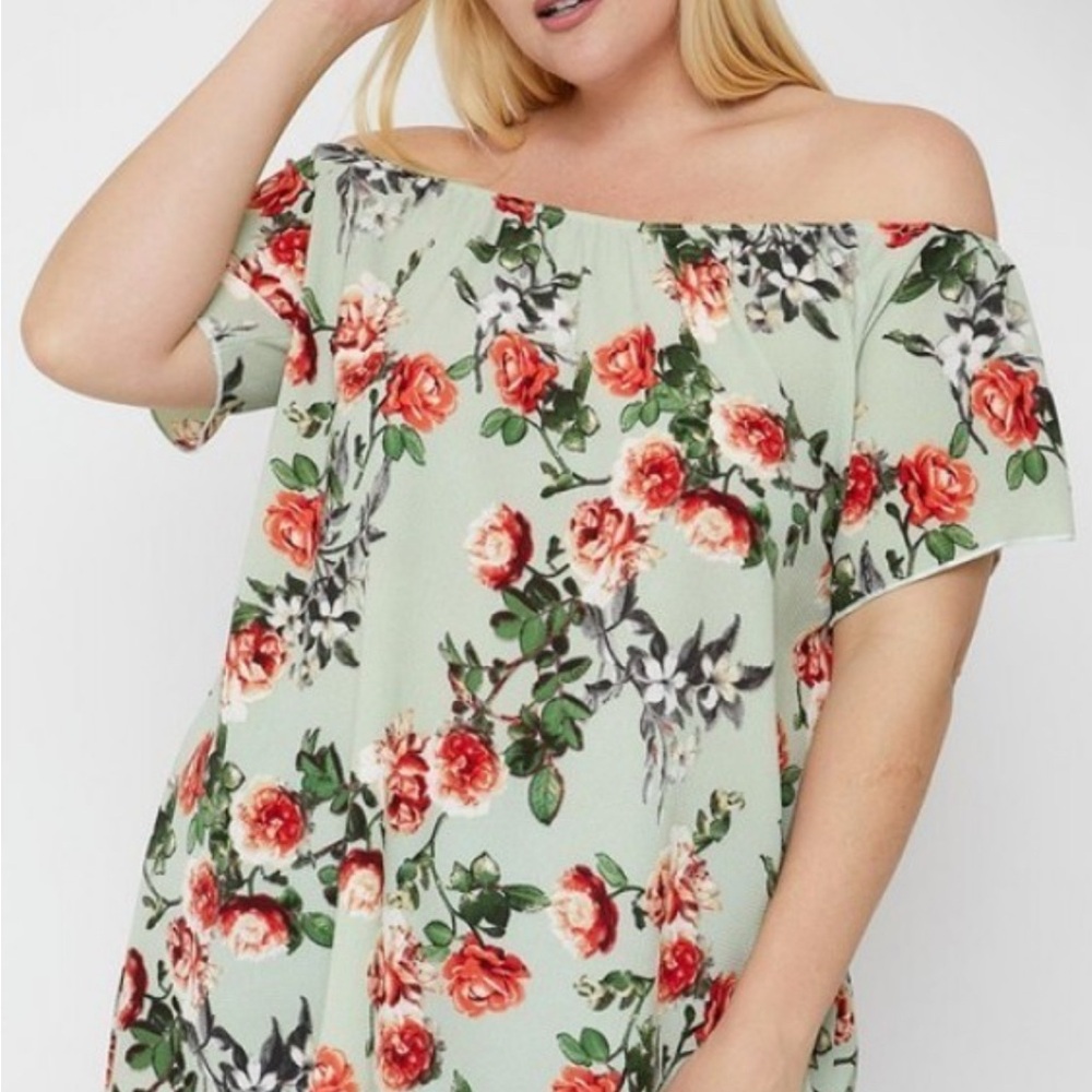 NWT BOUTIQUE_ Floral Off-Shoulder Top MADE IN THE USA